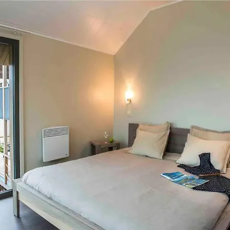 Vila Elegant For 8 Guests Boussu-lez-Walcourt